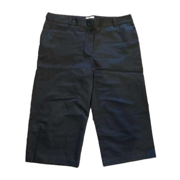 VanHeusen Shorts - Picture 1 of 3